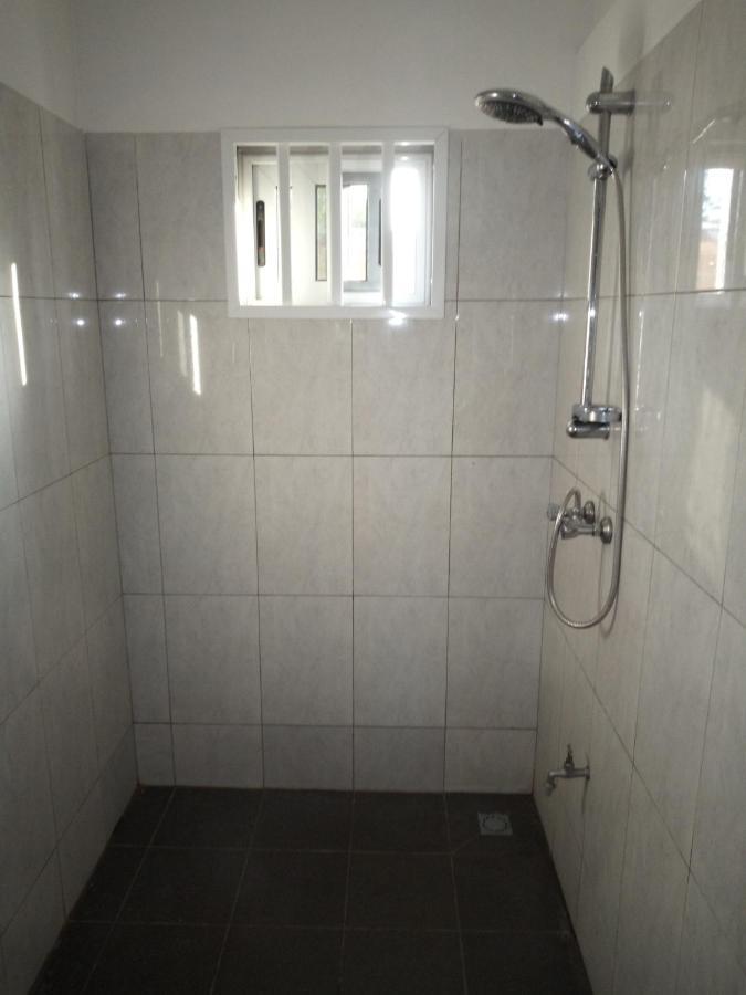 Maison Charlotte Forever Chambre D'Hotes Chez Un Couple Belgo Togolais Lomé Esterno foto